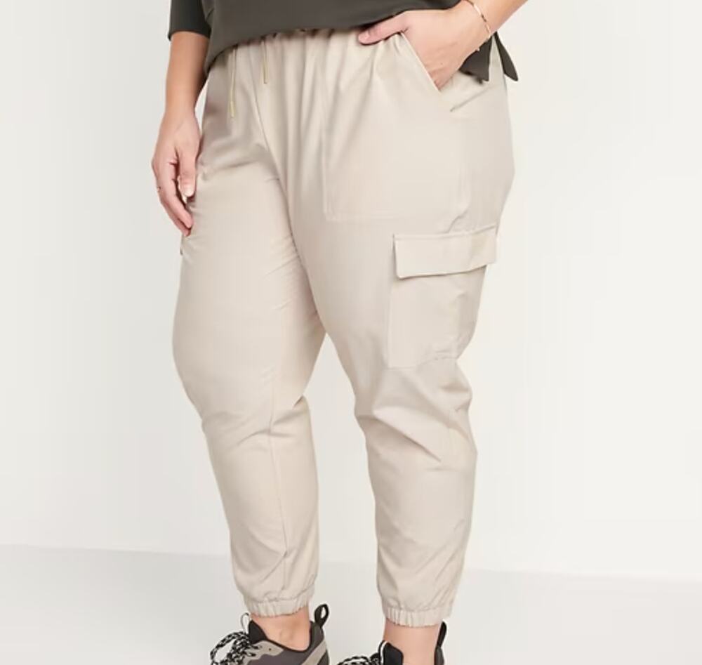 Old Navy NWT High-Waisted StretchTech Cargo Joggers Wish Bone Cream Off White 4X
